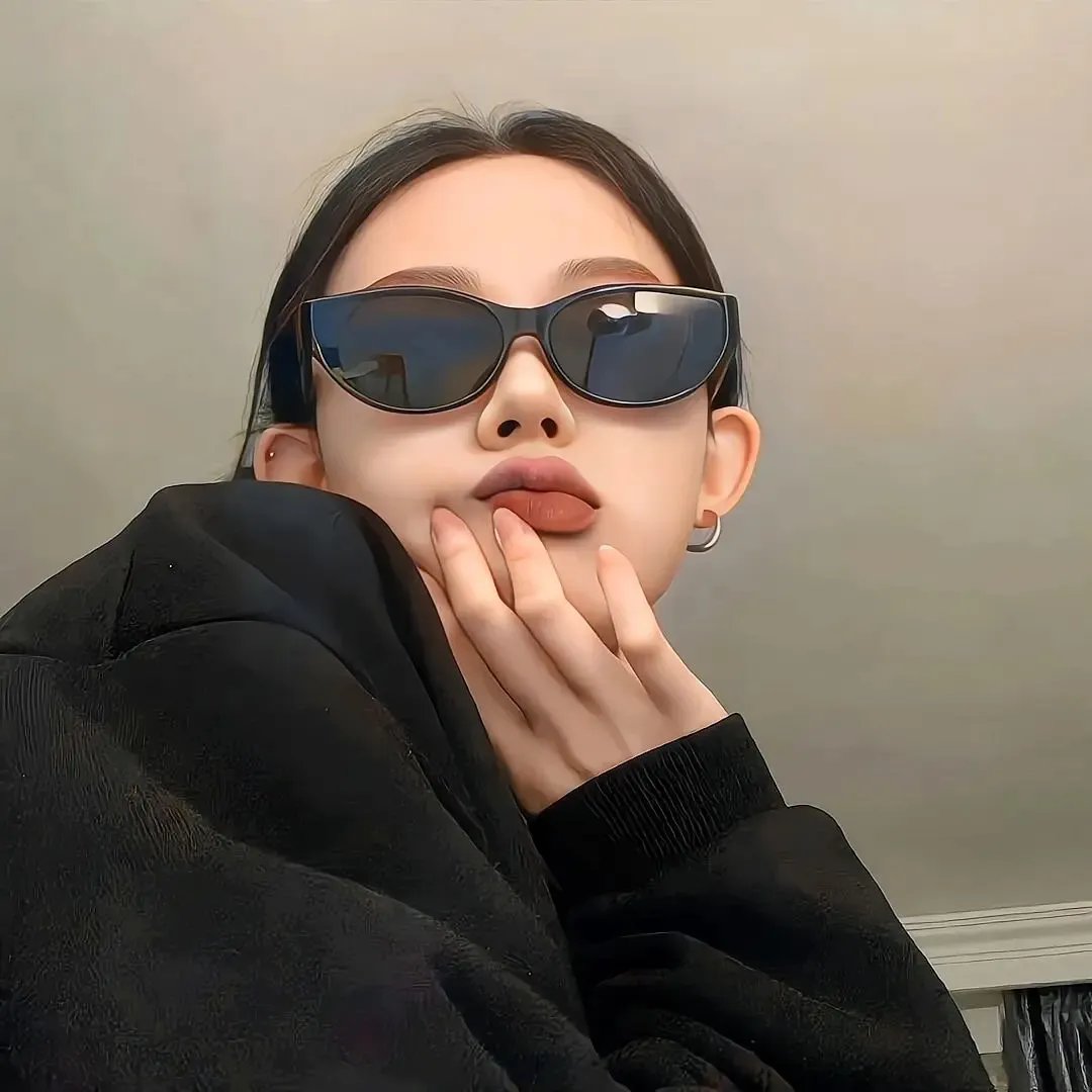 请以无名呼唤我